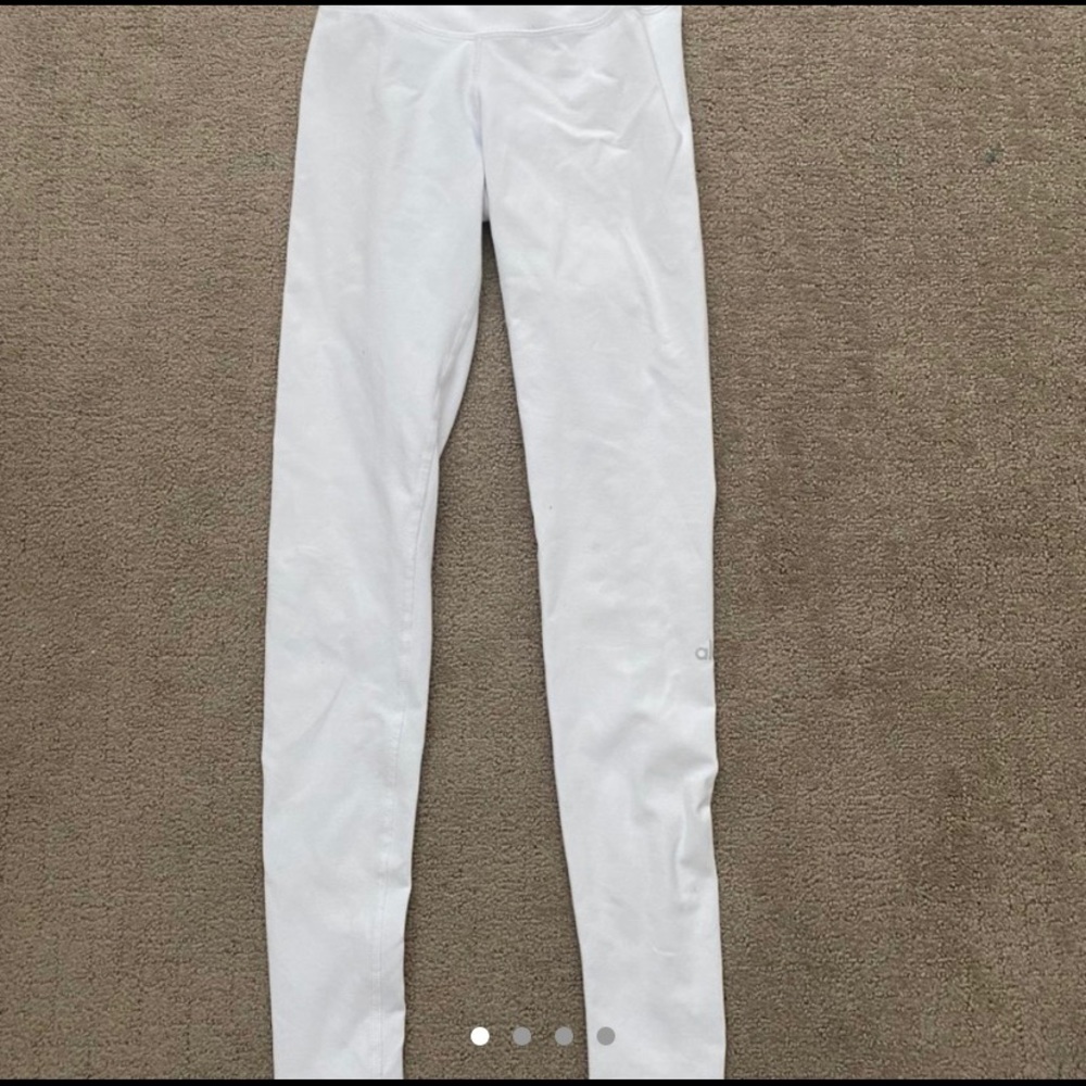 white Alo leggings